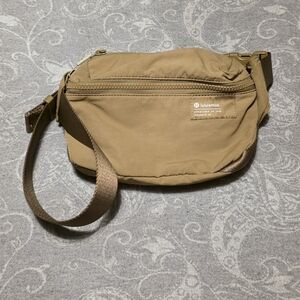 Lululemon Clean Lines Belt Bag In Artifact (2L Capacity)
